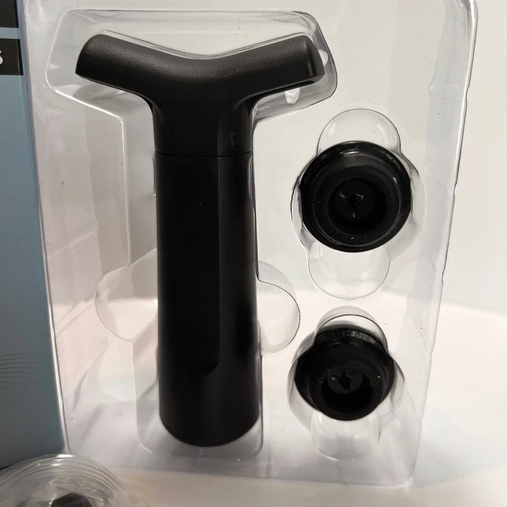 Unbranded Manual Wine Vacuum Pump Set OS Black New With 2 Stoppers Sealer